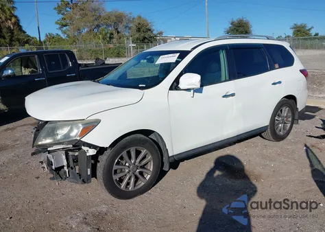 2016 Nissan Pathfinder Sv z USA, uszkodzony, nr VIN 5N1AR2MNXGC652219
